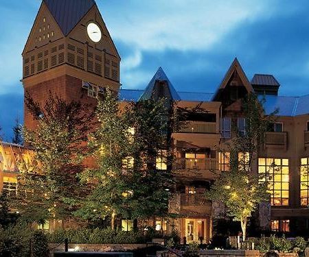 Hotel Hilton Grand Vacations Club Whistler Extérieur photo