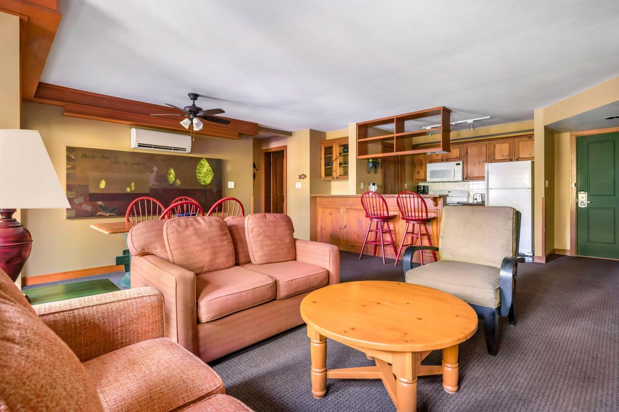 Hotel Hilton Grand Vacations Club Whistler Extérieur photo