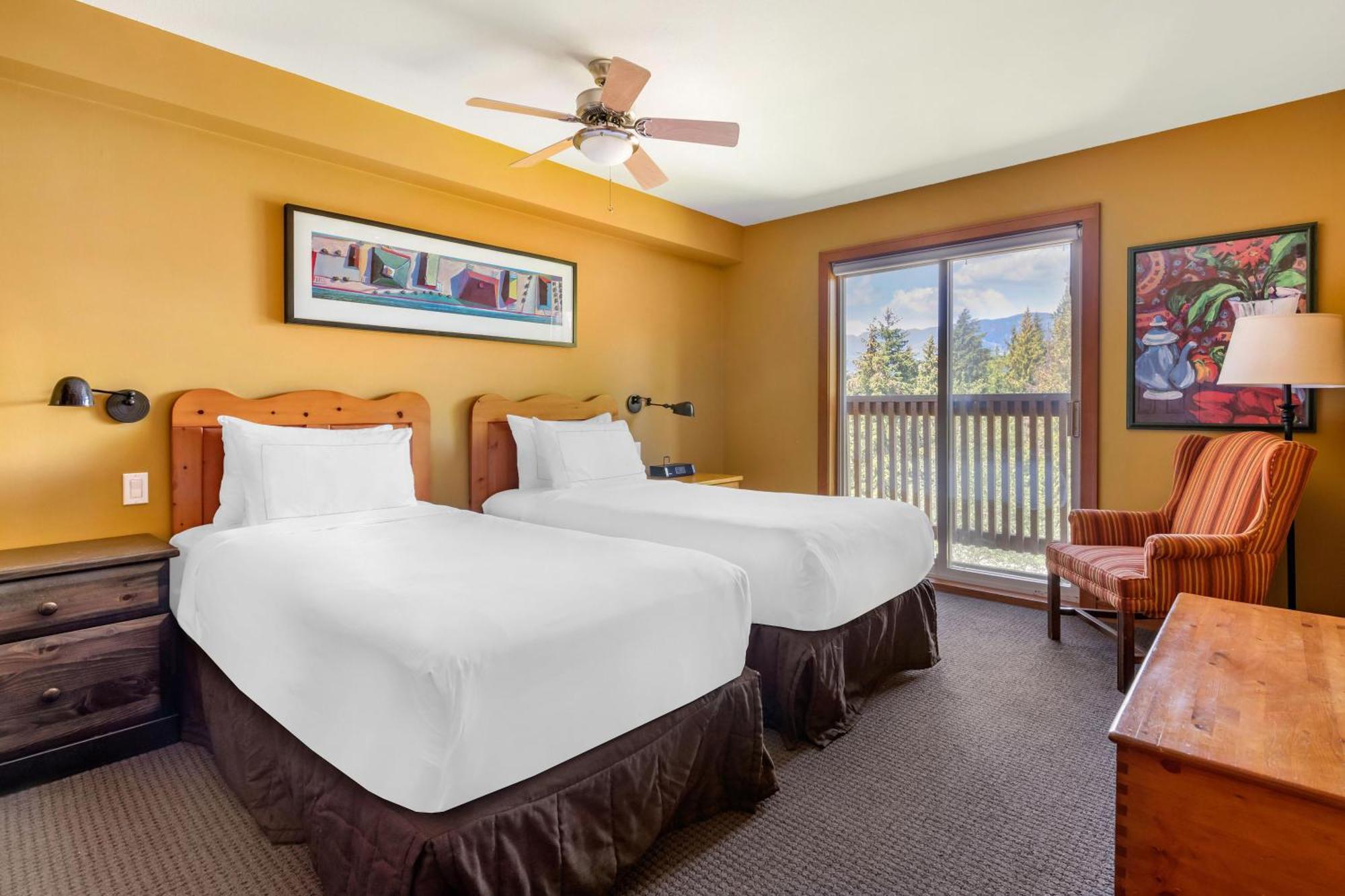 Hotel Hilton Grand Vacations Club Whistler Extérieur photo