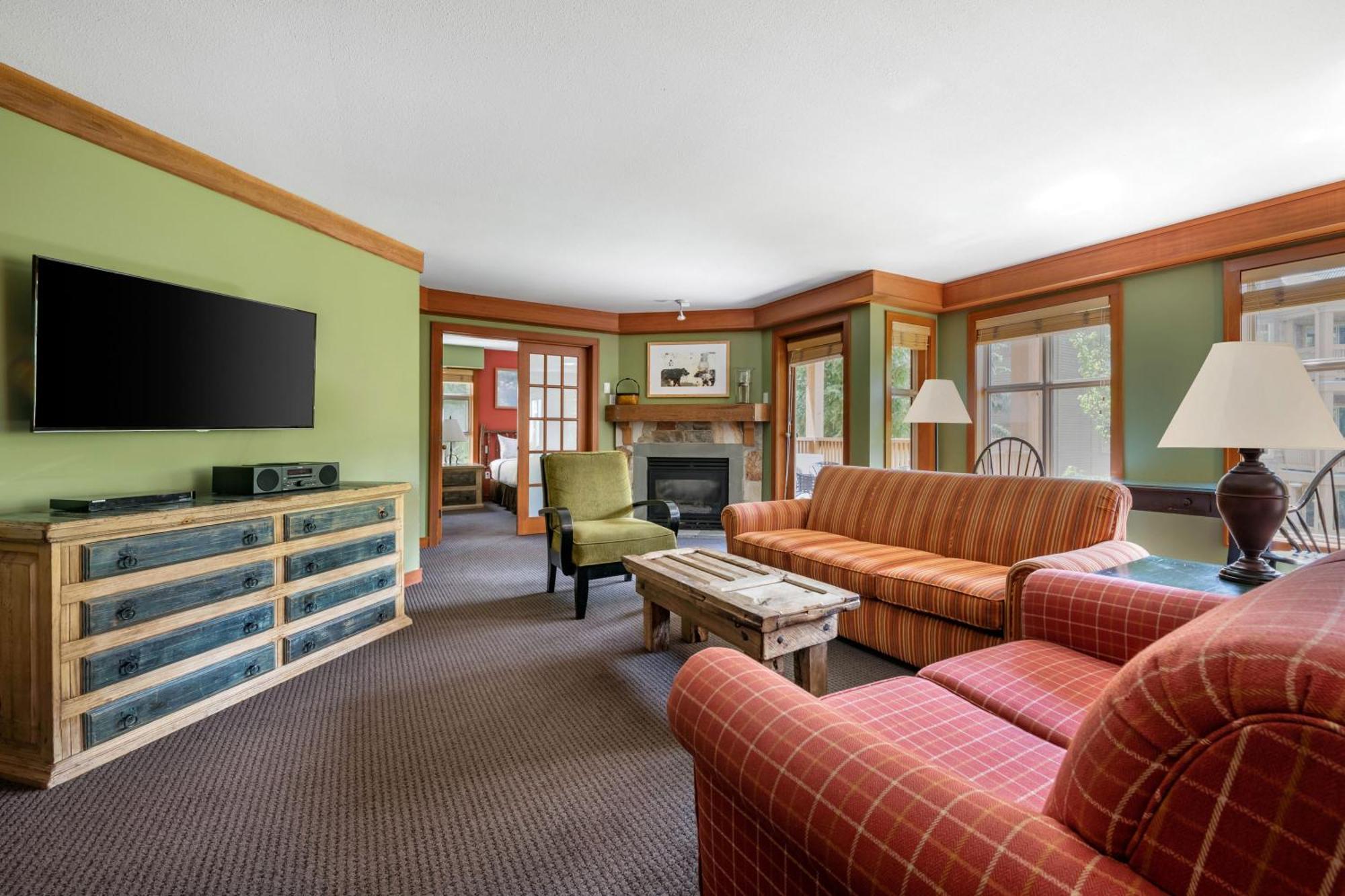 Hotel Hilton Grand Vacations Club Whistler Extérieur photo