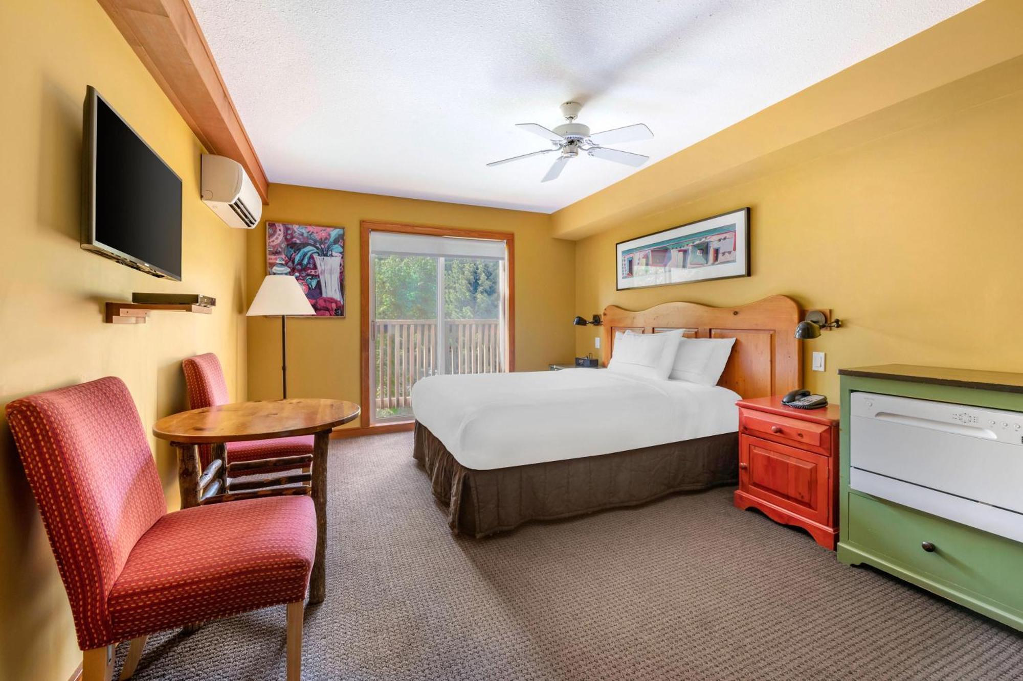 Hotel Hilton Grand Vacations Club Whistler Extérieur photo